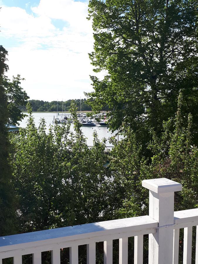 Hotelli Luostarin Puutarha Naantali Bagian luar foto